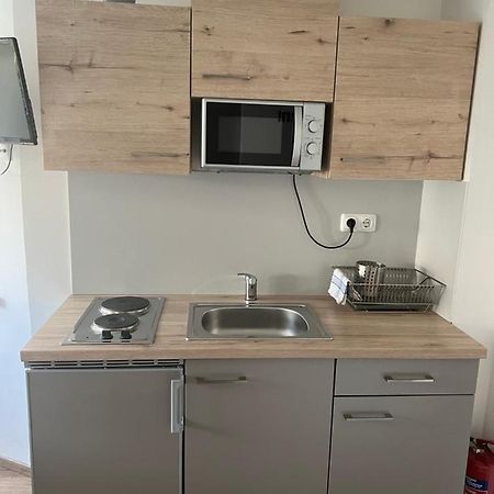 Appartement Petra บรุค อันแดร์ โกรสส์กลอคเนอร์ชตราสเซอ ภายนอก รูปภาพ